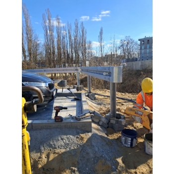 Montaż instalacja barier drogowych energochłonnych U-14a