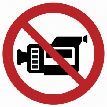 Znak Zakaz filmowania folia samoprzylepna GB032