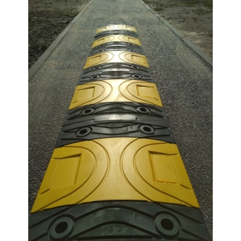 Próg zwalniający gumowy Premium SALAMANDRA U-16